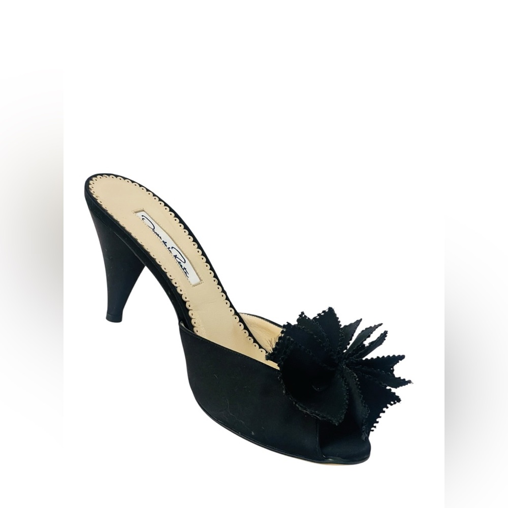 Oscar de la Renta black satin rosette sandals